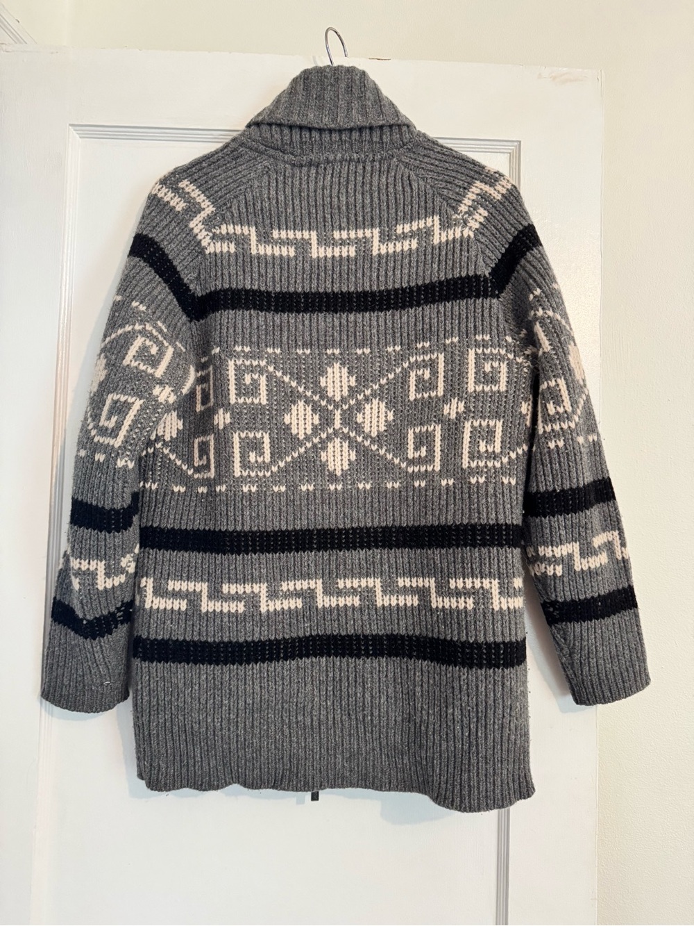 Pendleton Gray & Cream Geometric Zip-Up Shawl Collar Sweater - Picture 2 of 4